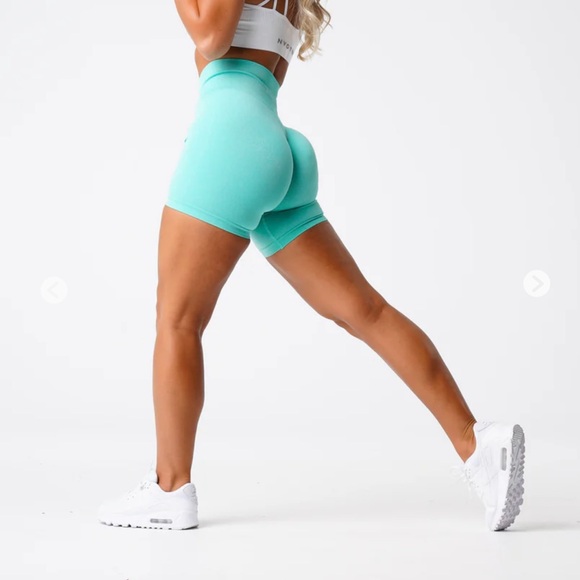 NVGTN Mint Pro Seamless Shorts - Picture 4 of 8